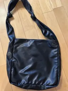 SENSE OF PLACE ショルダーバッグ ブラック