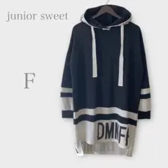 パーカーワンピース　ロゴ　バイカラー　ブラック　カジュアル