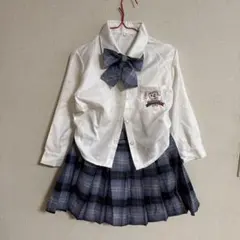 美品キッズ120 ブラウス&プリーツスカートセット　取り外し可能なリボンタイ付き