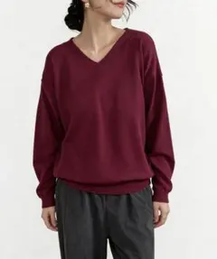 ベーシックVネックニットトップス ★Vネック長袖ニットトップスシンプル赤色