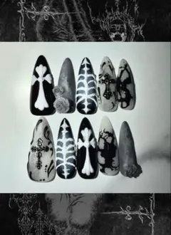 ネイルチップ ゴシック クロム バラ ダークネイル