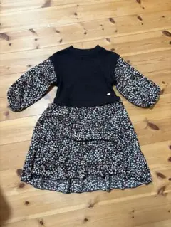 送料込み！Hakkakids花柄コンビワンピース 七分袖