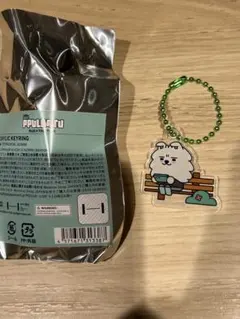 PPULBATU プルバトゥ アクリルキーリング カプセルトイ ガチャ ヨンモン