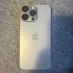 美品Apple iPhone 15 Pro Max 1TB ナチュラルチタニウム