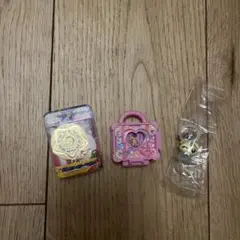 プリキュア　めじるしアクセサリー　ガチャ　3点セット