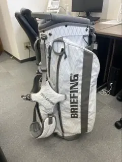 Item thumbnail for item b22eccb7-742b-4b5a-8f80-5555c7e56fcf