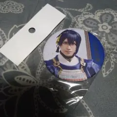 ミュージカル刀剣乱舞 ランダム 缶バッジ 戦闘ver. 三日月宗近 送料込み