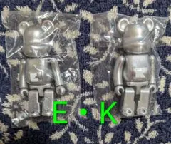 シリーズ30【ベーシック　E・K】ベアブリック　内袋未開封品、2文字セット