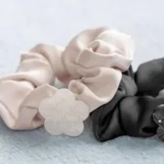 MARY QUANT デコレートアセチ　シュシュ