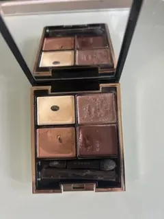 1回使用 SUQQU スック デザイニング カラー アイズ 08 光焦 廃盤品