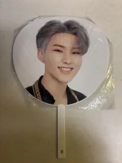 2026年最新】seventeen ホシ うちわの人気アイテム - メルカリ