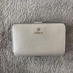 FURLA 二つ折り財布