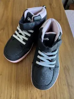 グラヴィス⭐︎キッズスニーカー