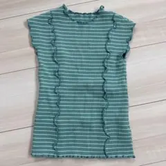 フリル付きグリーンストライプTシャツ