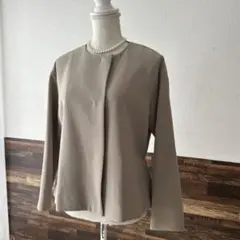 ♦︎美品ボッシュ　美シルエット　ノーカラージャケット　サイズ38
