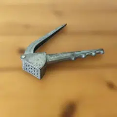 ガーリックプレス にんにく潰し 調理器具