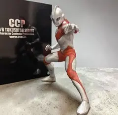 CCP ウルトラマン パワード 1/6 ハイスペックVer.のサムネイル