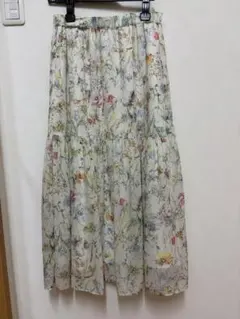 ピノーレ　スカートのサムネイル