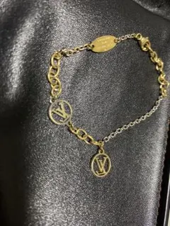 LV ルイヴィトン M76916 ロゴ スカーフリング - メルカリ