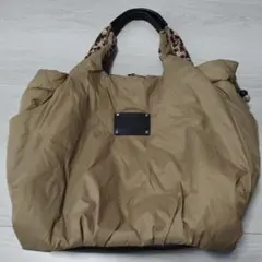 tous バッグのサムネイル