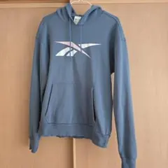 【値下げしました】Reebok フード付きパーカー OTサイズ スモーキーブルー