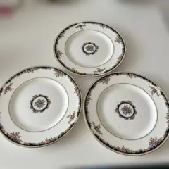 【廃盤品】WEDGWOOD OSBORNE 花柄金縁プレート 18cm3枚のサムネイル
