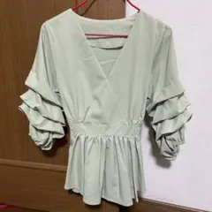 GRL ライトグリーン フリル袖ブラウス M