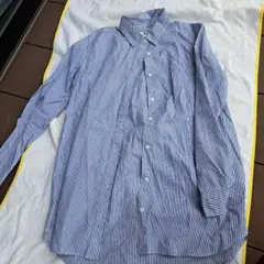 UNIQLO シャツ