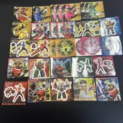 スーパー戦隊シリーズ　韓国　コラボ　公式品　ポラロイド　フォトカード　15枚 スーパー戦隊シリーズ 韓国 コラボ カフェ 団体写真 フォトカード 15枚