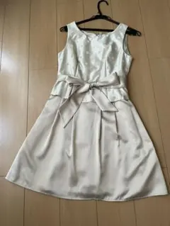 1回着　Flor by ルーデルー　ドットドッキングフォーマルワンピース　M