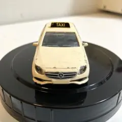 【siku】　Mercedes-Benz E 350 タクシー ミニカー