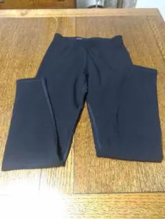 ユニクロ　超極暖　レギンス Sサイズ 黒　10分丈　ヒートテックウルトラウォーム