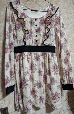 ❣️ 4/12まで フラワープリント長袖ミニ丈ワンピース Мサイズ ❣️