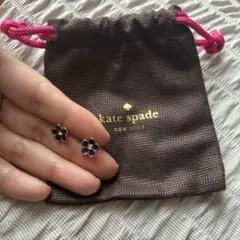 kate spade ケイトスペード フラワーピアス ネイビー 保存袋ありのサムネイル