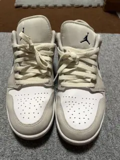 NIKE AIR JORDAN スニーカー ホワイト& ベージュ
