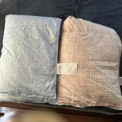 GIVENCHY ジバンシー　シルク100高級毛布　ベージュ GIVENCHY ジバンシーシルク100高級毛布ベージュ