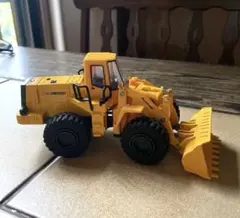 ユニバーサルホビー コマツ WA470 ホイールローダー ミニカー 1/50