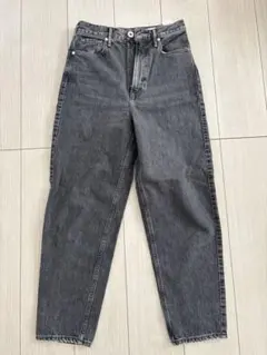 upper heights グレーテーパードデニムFIG 23