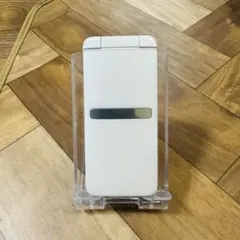 au KYF39 ガラケー タイプC充電 GRATINA 通電動作OK初期化済み