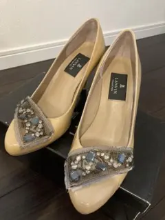 LANVIN COLLECTION ビジューパンプス 23.5cmのサムネイル