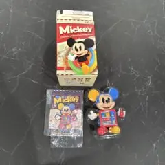 ミッキーマウス ポップマート　ペンディングマシーン