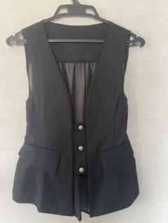 【美品】黒のシフォンベスト