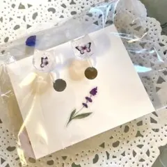 ミニ　猫　蝶々　ラメ　ピンク　ノンホールピアス　プチ