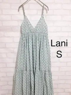 M395 Lani マキシ丈ワンピース キャミワンピース フラワープリント