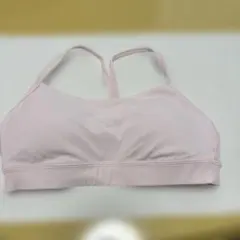lululemon スポーツブラ ピンクのサムネイル