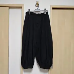 ブラックコムデギャルソン ポリ縮バルーンパンツ 2025AW - メルカリ