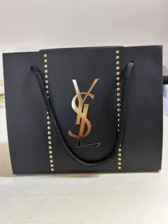 【新品未使用】イヴ・サンローラン ハンドクリーム【ギフトバッグ付き】