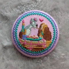 ディズニーキャラクター刺繍ピンバッジ　わんわん物語　お値下げ中