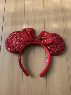 ディズニー カチューシャ スパンコール 赤