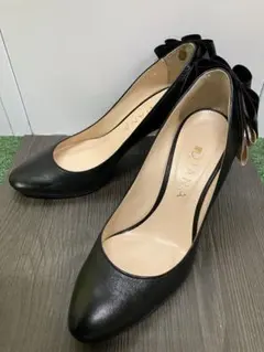 DIANA 黒リボン付きハイヒール